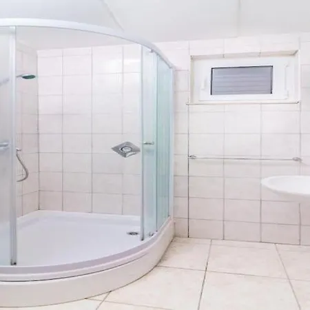 Apartment - Comfort One Bedroom F2